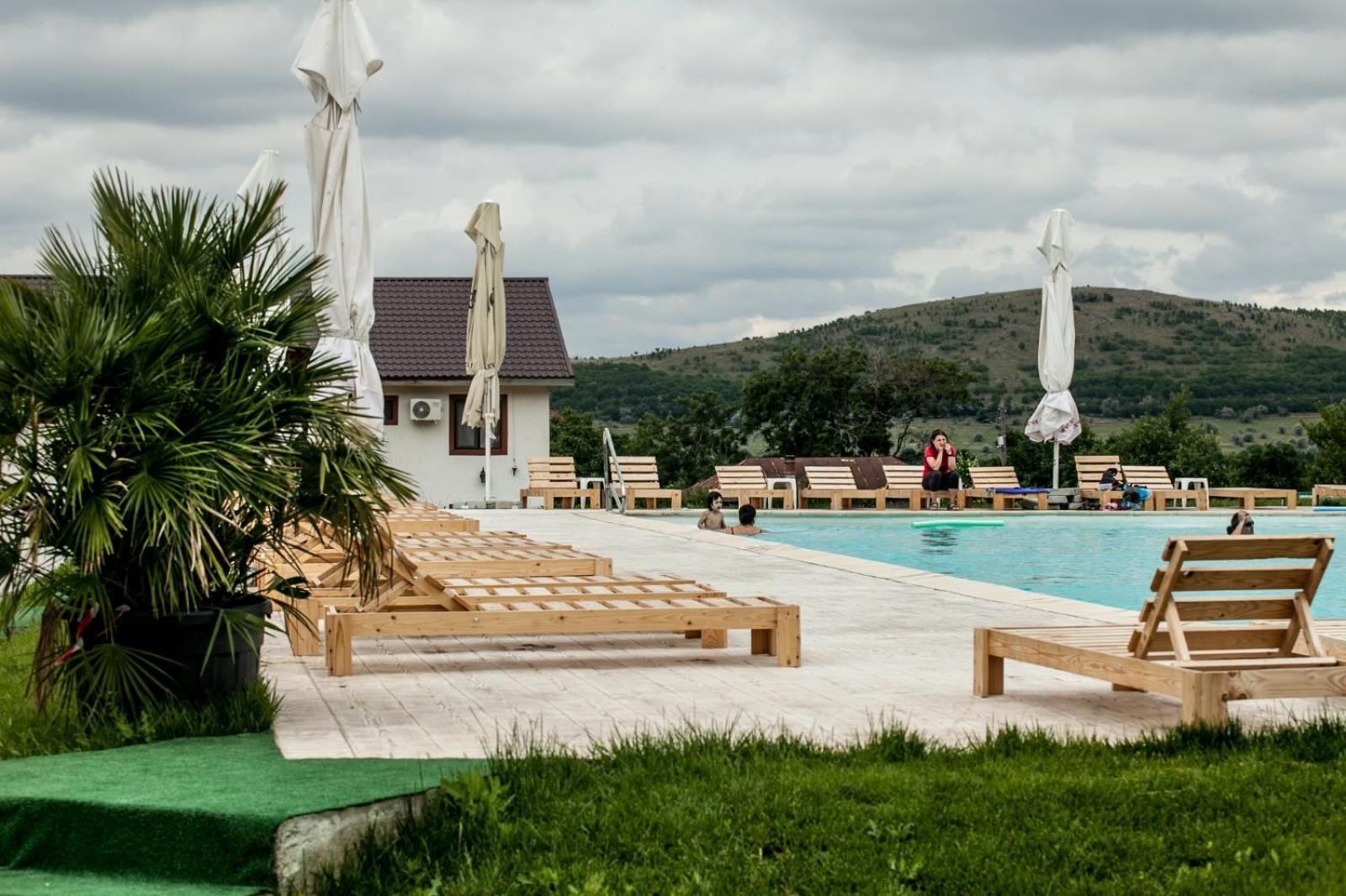 Relax Hotell Greci Eksteriør bilde