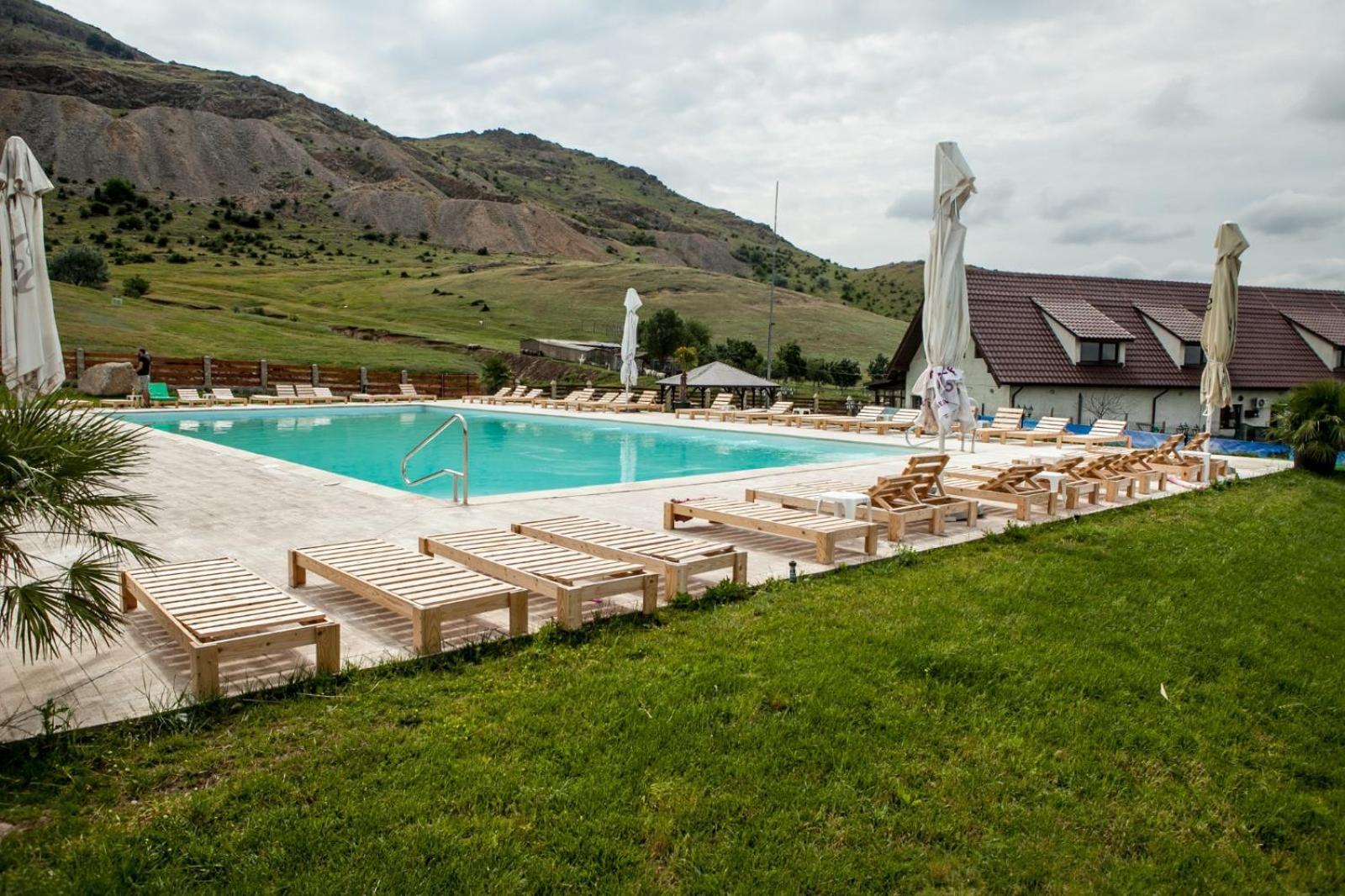 Relax Hotell Greci Eksteriør bilde